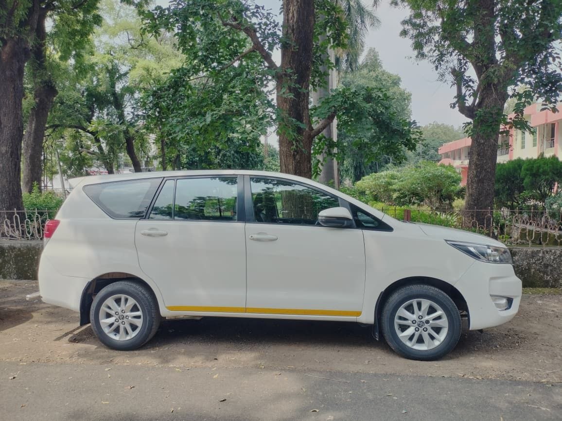 Toyota Innova Crysta
